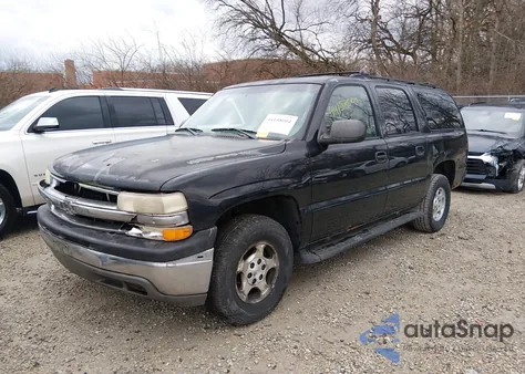 2006 Chevrolet Suburban 1500 Ls из США, поврежденный, VIN 1GNEC16Z06J167526